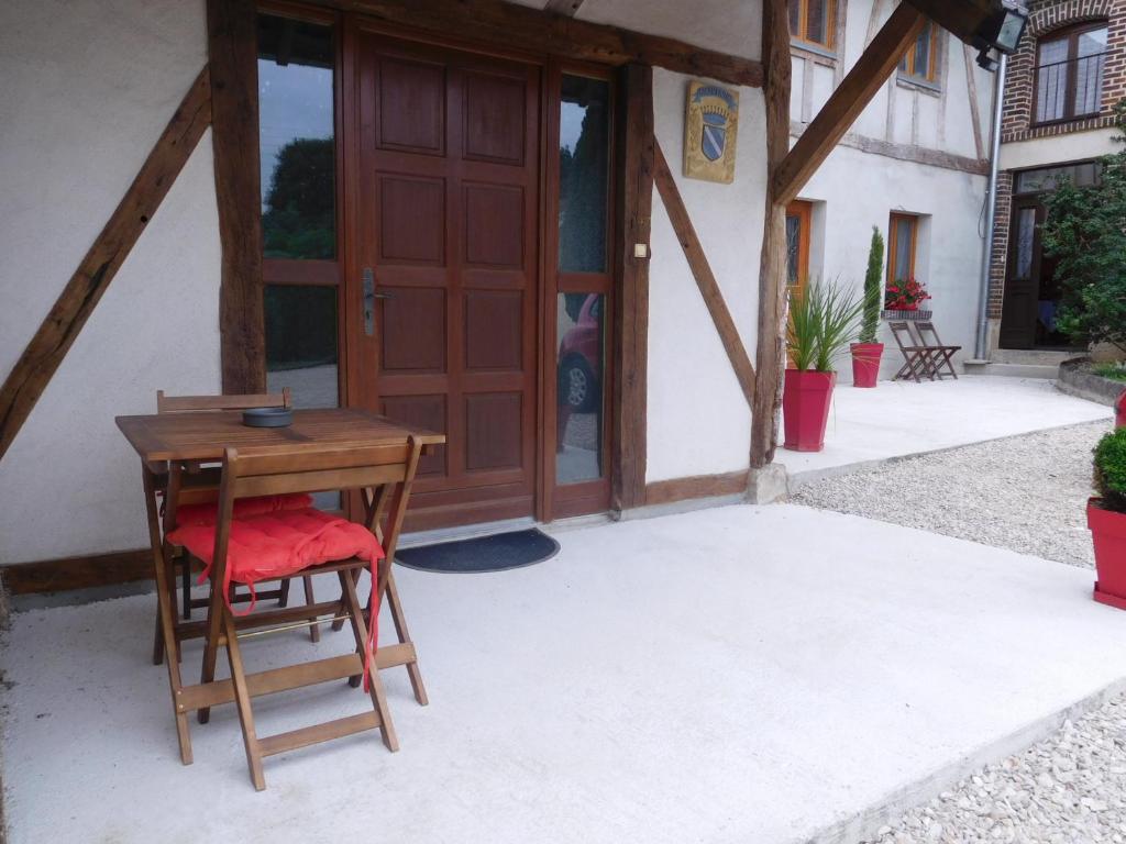 La Chambre D'amis LA COSTIGNIERES photo