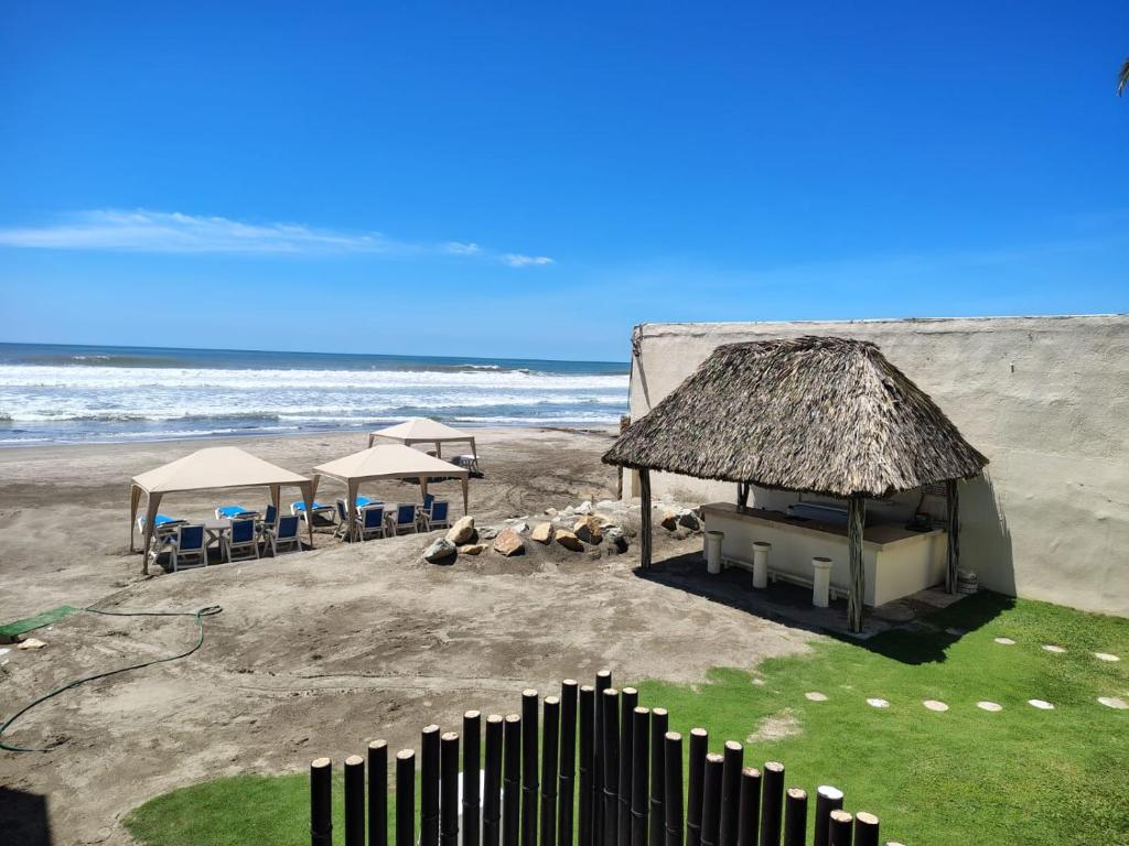 Departamento con Club Playa Acapulco Diamante 4Rec - 3
