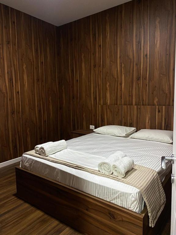 Stefanias appartment, Tirana