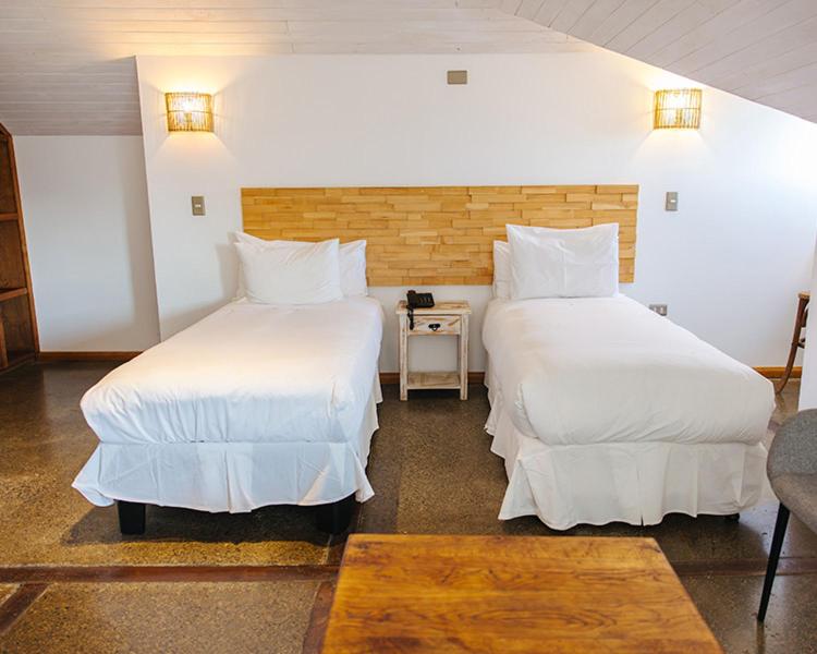 Weskar Lodge Hotel - 4