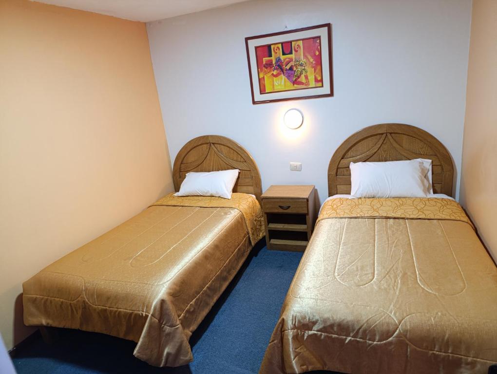 Hotel Keros - 4