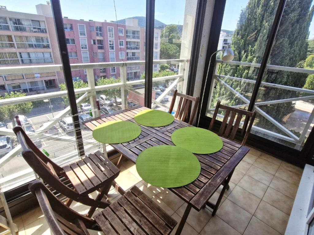 Studio cosy avec balcon et parking, animaux admis, près des plages à Sainte-Maxime - FR-1-780-7 - 5