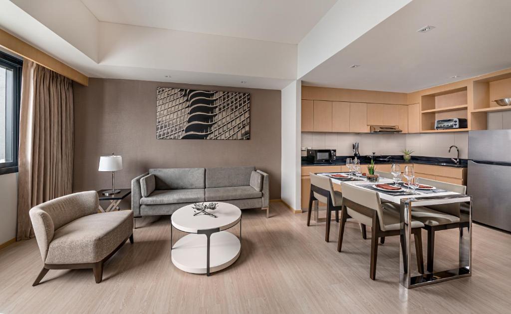 Facilities, Seda Bonifacio Global City in Manila