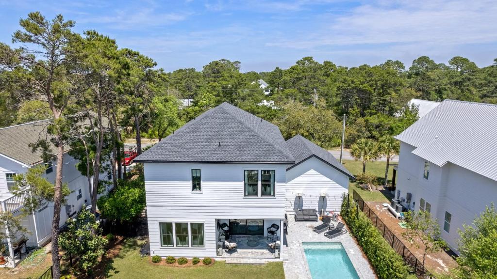 30A Good Vibes by AvantStay Private Pool Bikes Beach Access, Santa Rosa Beach