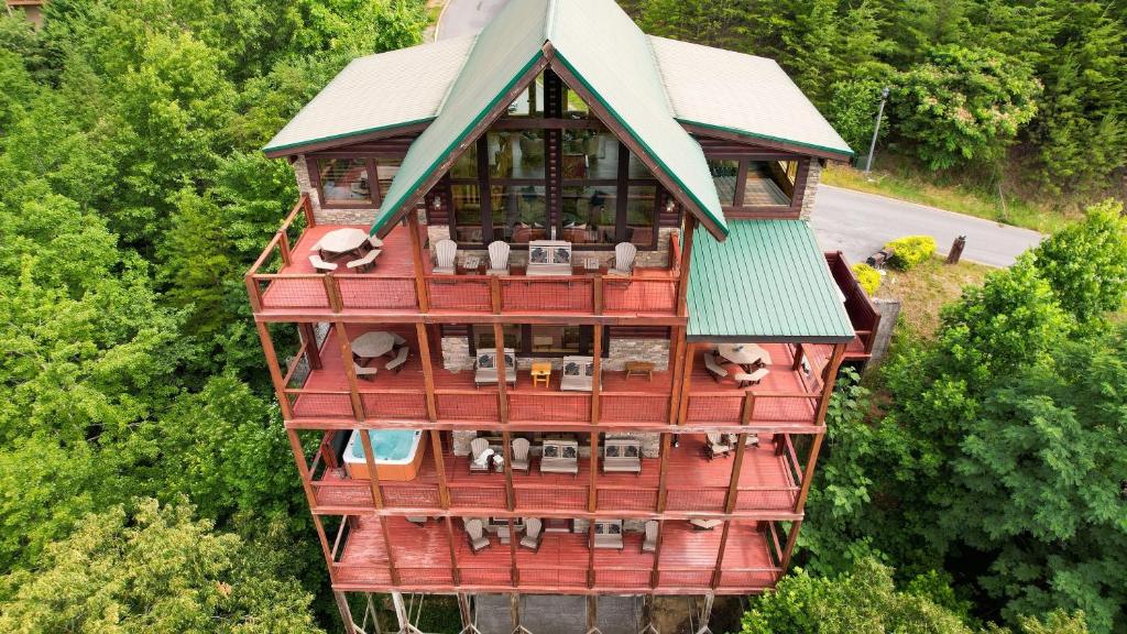 Pine Rise by AvantStay 10mins to Pigeon Forge, Sevierville