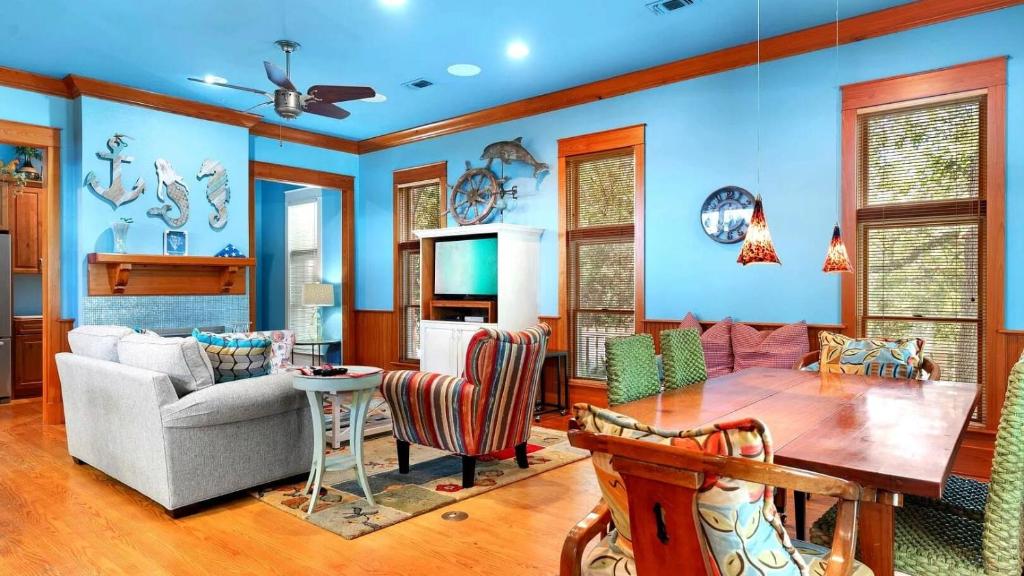 30A Graytn Greatful by AvantStay Charming HomeCottage Walk to Western Lake, Santa Rosa Beach