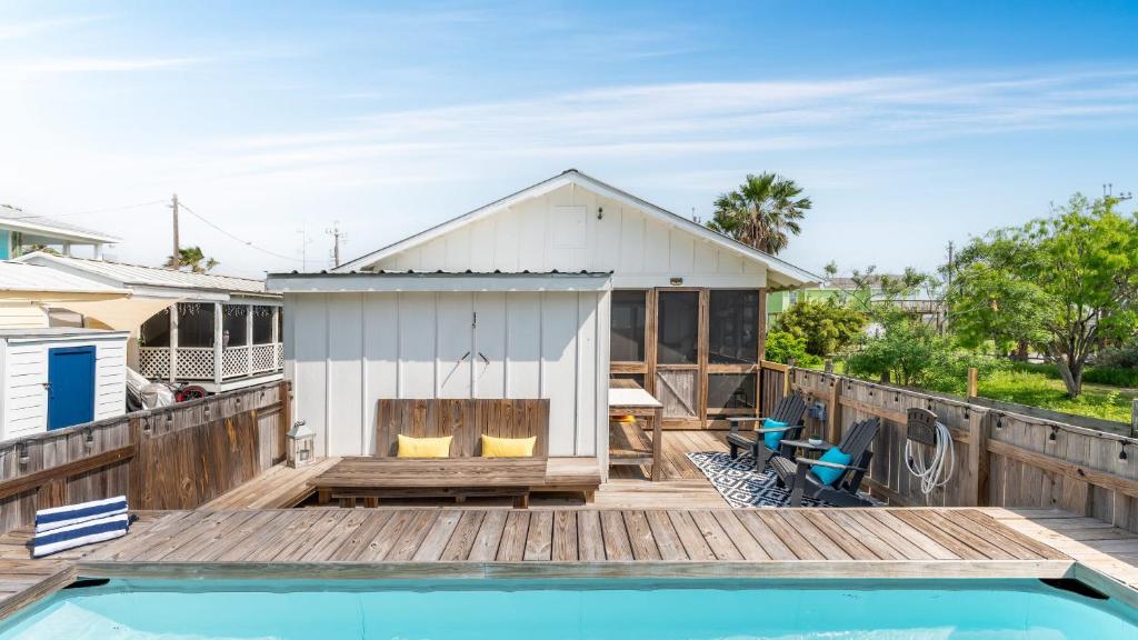 Simpatico by AvantStay Pool Near Birding Center, Port Aransas