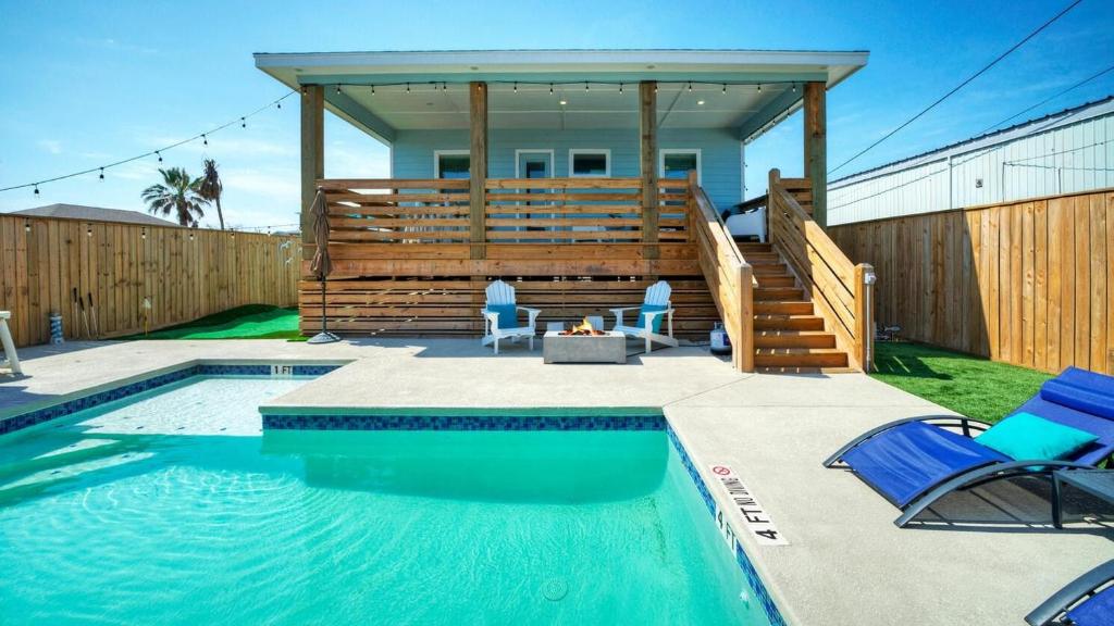Whatabeach by AvantStay Private Pool Cabana Bar, Port Aransas