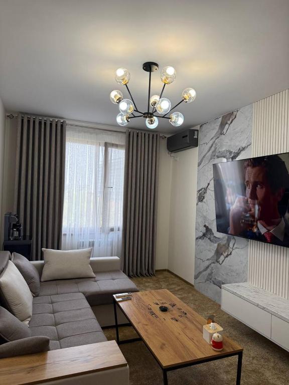 Olmazor comfort, Qoraqamish