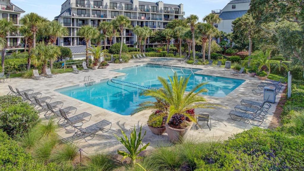 415 B Shipwatch by AvantStay Oceanfront Penthouse w Amazing Views, Isle of Palms