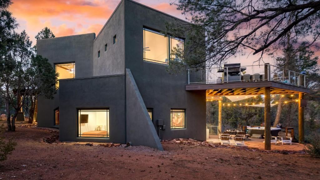 Cathedral View by Avantstay Pool Table Hot Tub, Sedona