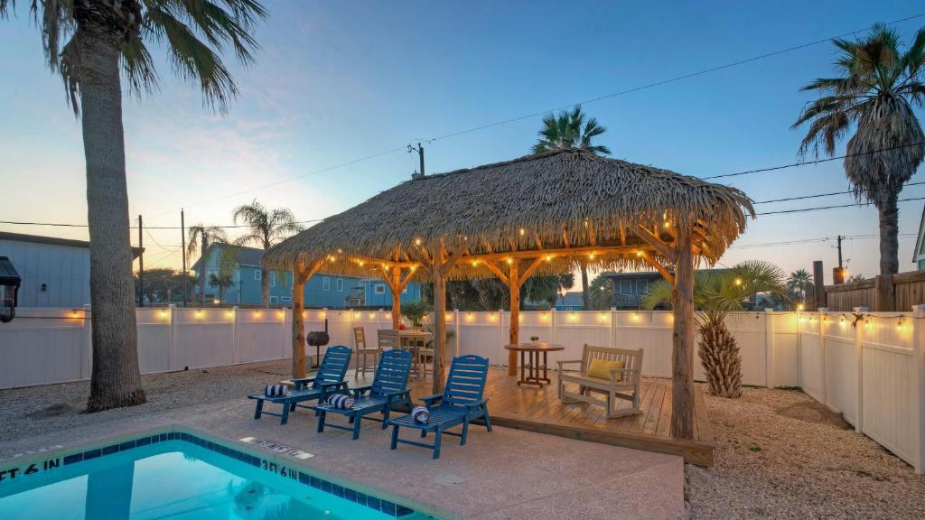Seaglass Landing Private Pool Cabana Near Port Aransas Beaches, Port Aransas