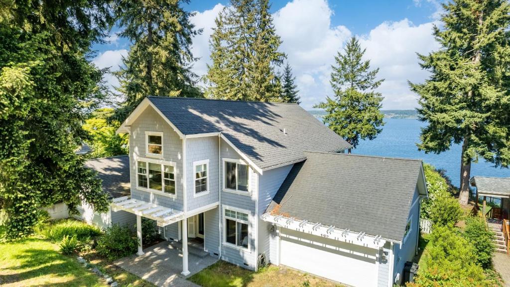 Langley by the Sea by AvantStay Panoramic Vistas, Langley