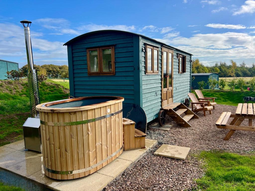 Pentland Shepherd Huts, Penicuik photo 8