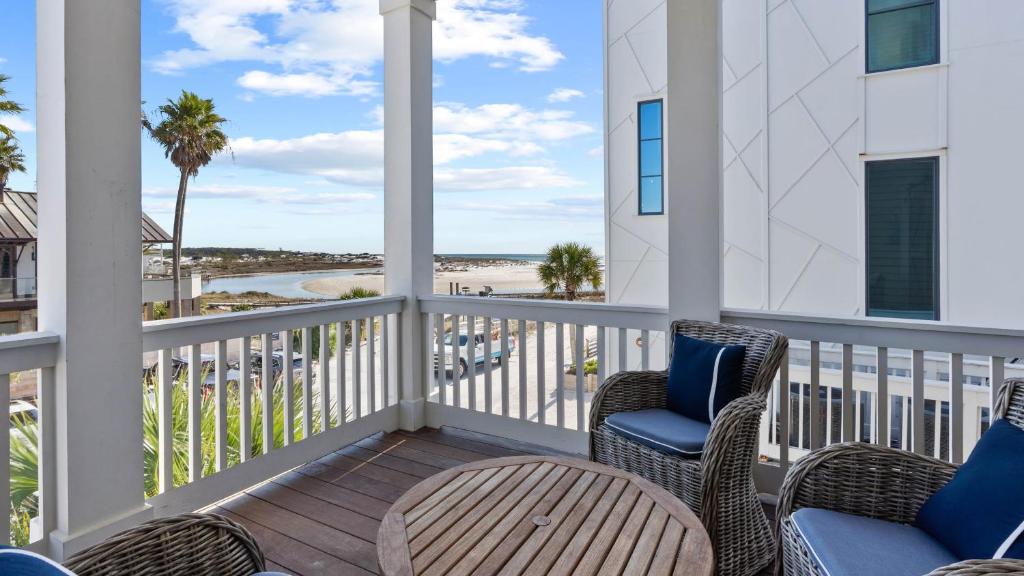 Grayt Digs by AvantStay Next to Beach Oceanview, Santa Rosa Beach