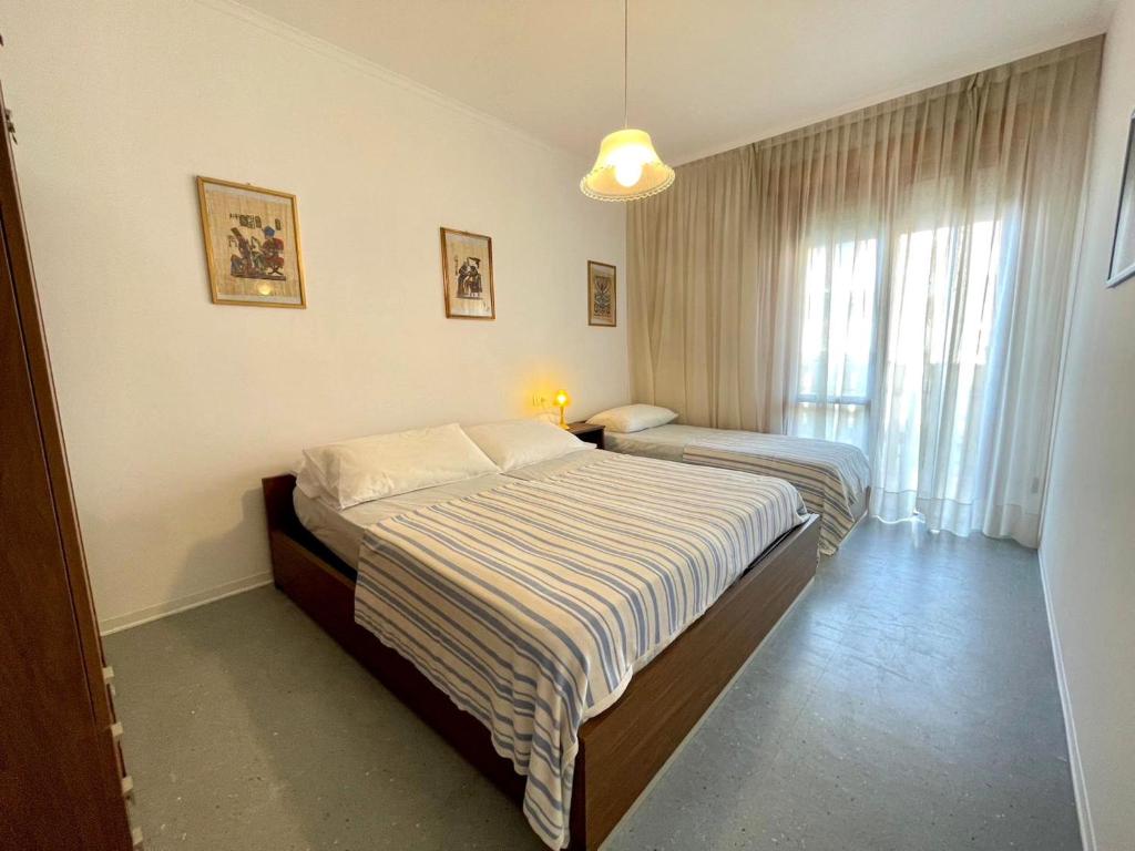 Flat in a residence with pool - 5