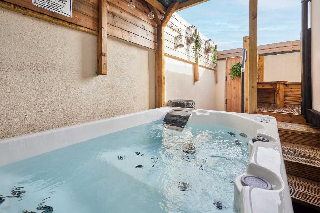 Host & Stay - Salt Rock Retreat, Skelton