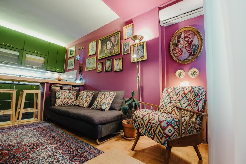 City Center Apartment with parking - 5