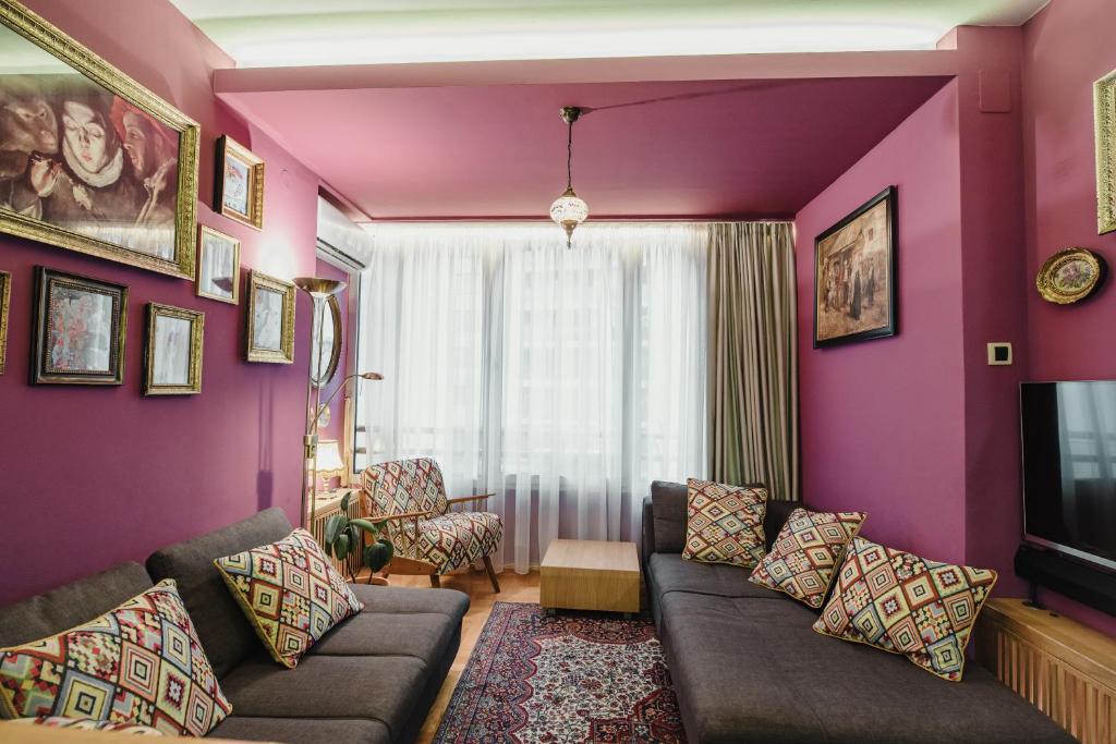 City Center Apartment with parking - 4