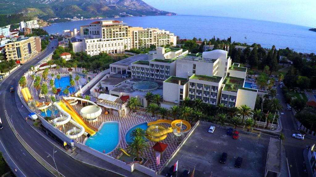 U-NIGHT Hostel Budva - 5