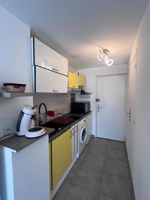 Les Appartements De Lina - Studio West City - Self Check-In - 3