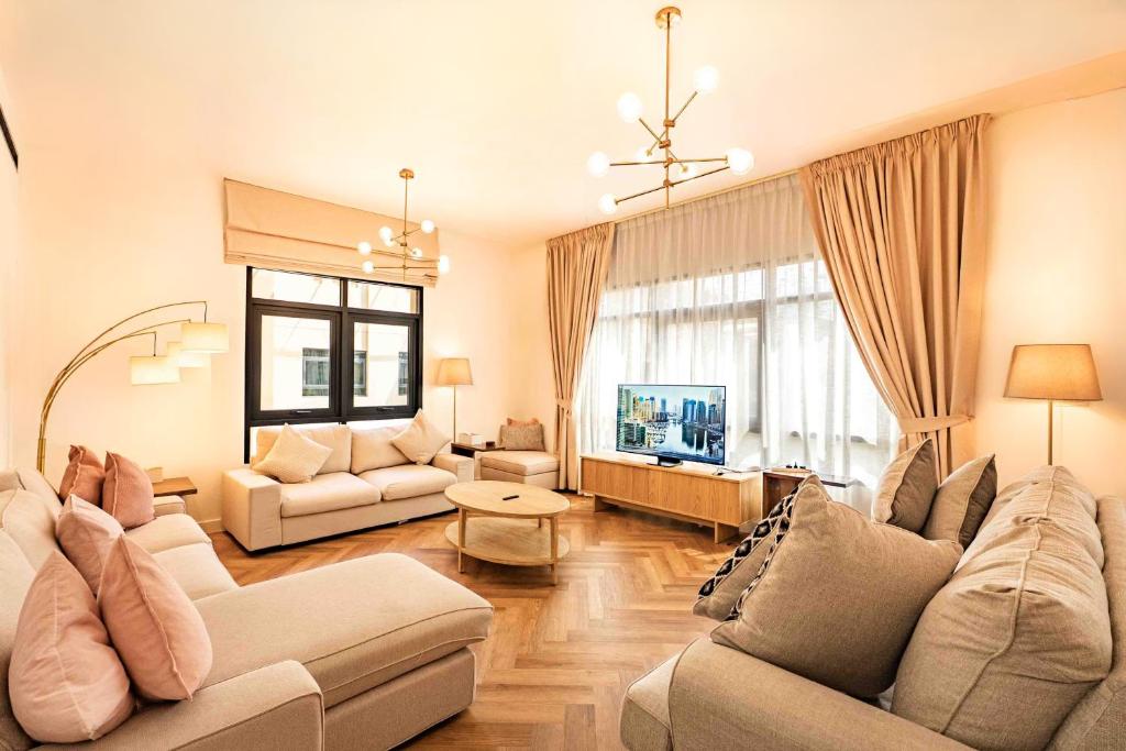 Escape 24 Spacious 3BR Retreat in Al Sidr 2 The Greens, Dubái