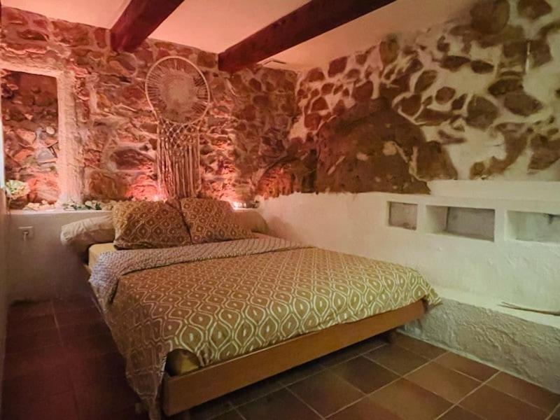 Romantic atypical duplex - 1