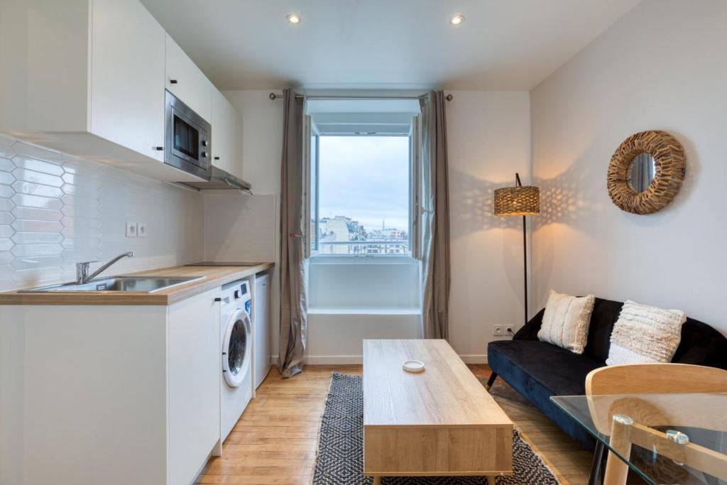 On Room Last Floor - Batignolles - 4