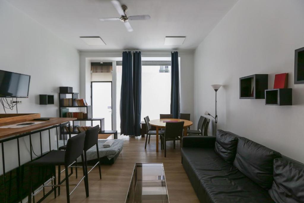 Nice 49 m Apartment in the Heart of Paris, Paris