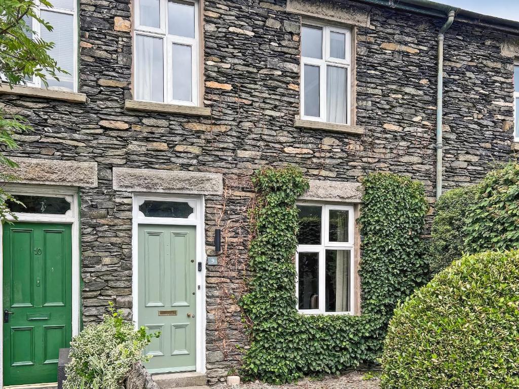Ivy Cottage, Staveley