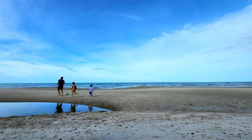 350m to beach pool villa, Hua Hin