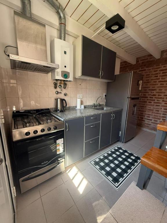 Hermoso Dúplex de 2 dormitorios con jardín - 4
