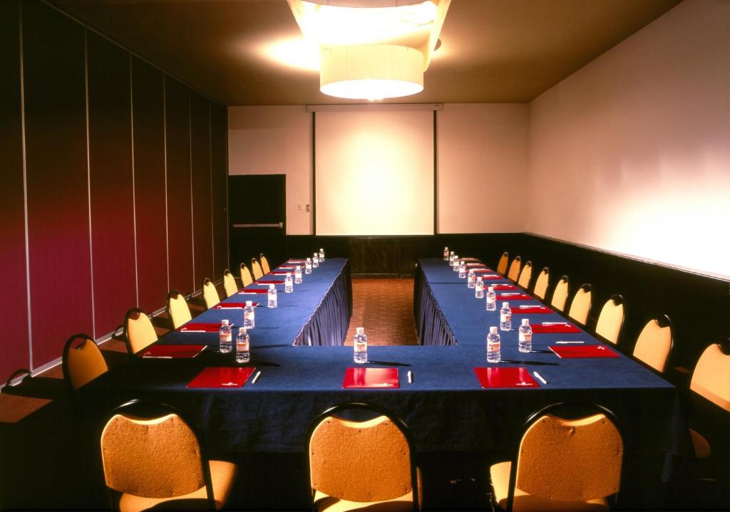 フロント・ロビー