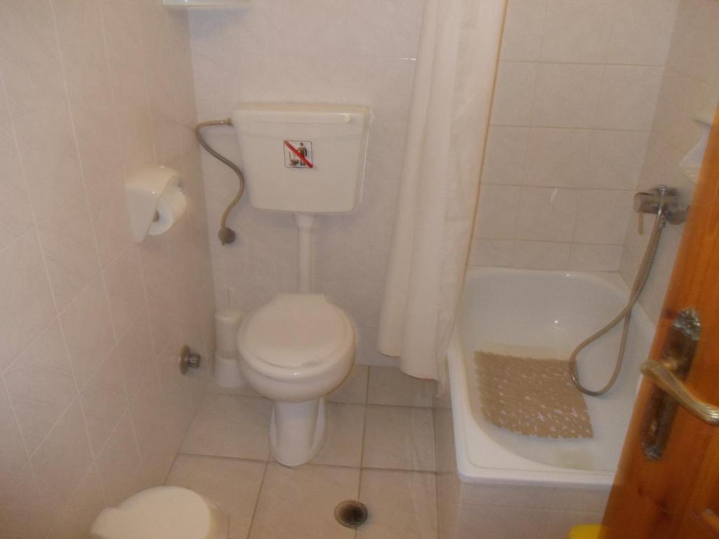 Philippos Apartments photo