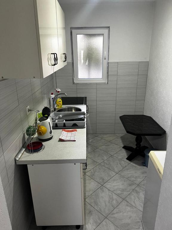 Sweet Home - 4