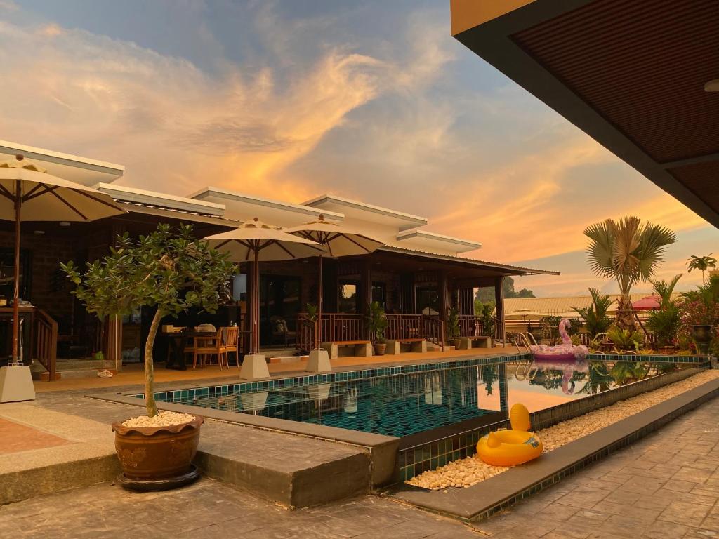 Kalamung Resort and Pool villas, pláž