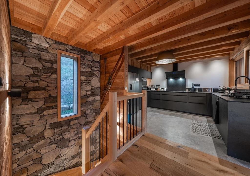 Chalet Le Refuge Luxe Authenticité à 200 m télécabine L Aravet Serre Chevalier - 4