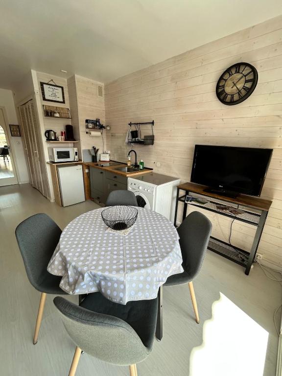 Le Petit Bois, plage, parking privé - 3