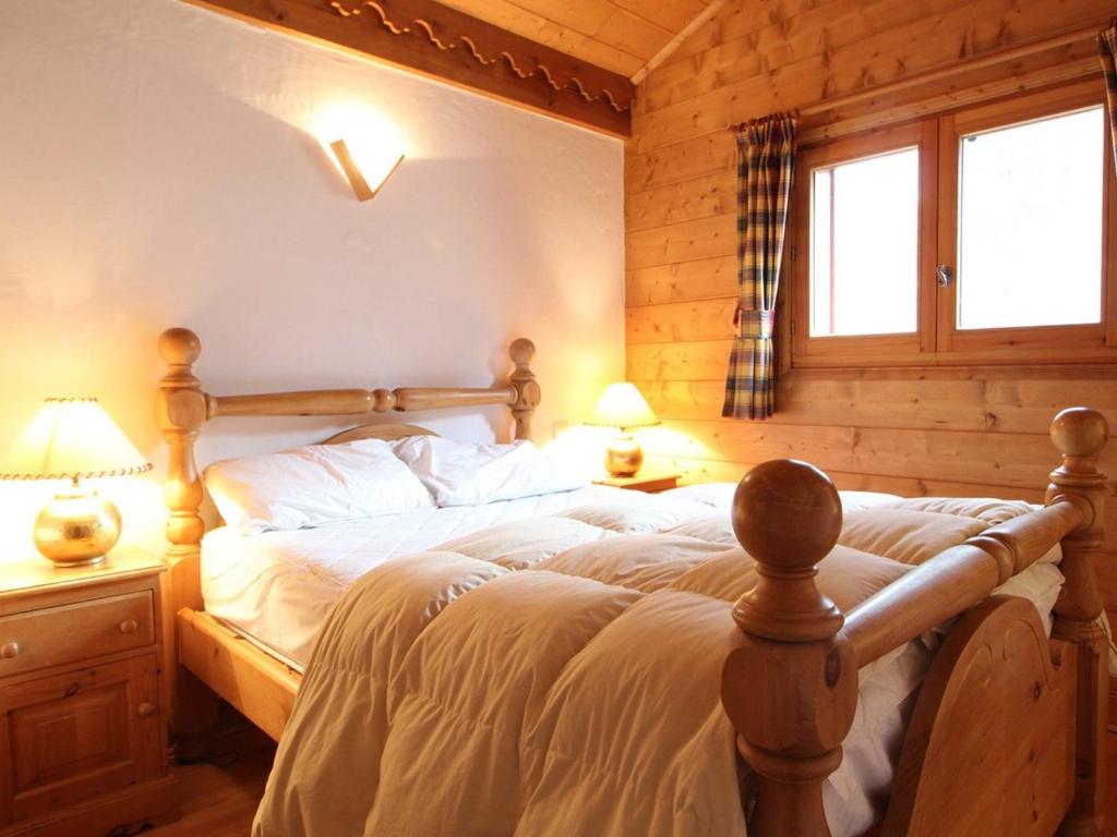 Chalet 4 pièces + mezzanine, 8 pers, WiFi, parking, proche spa, arrêt ski-bus - FR-1-572-112 - 4
