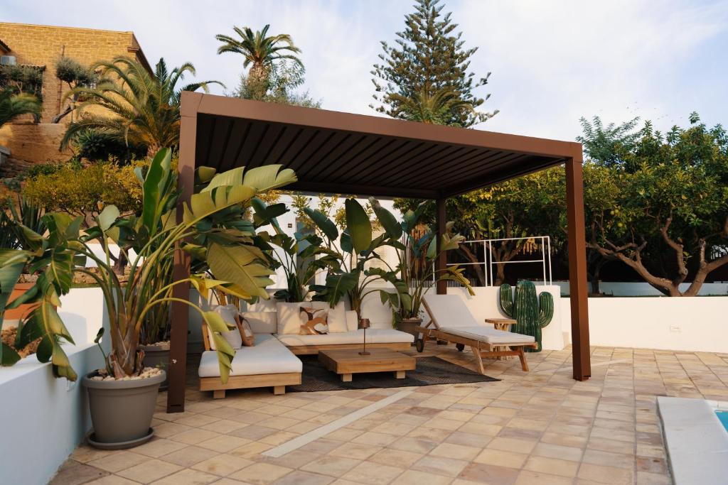 Emesh Boutique Suite - 3