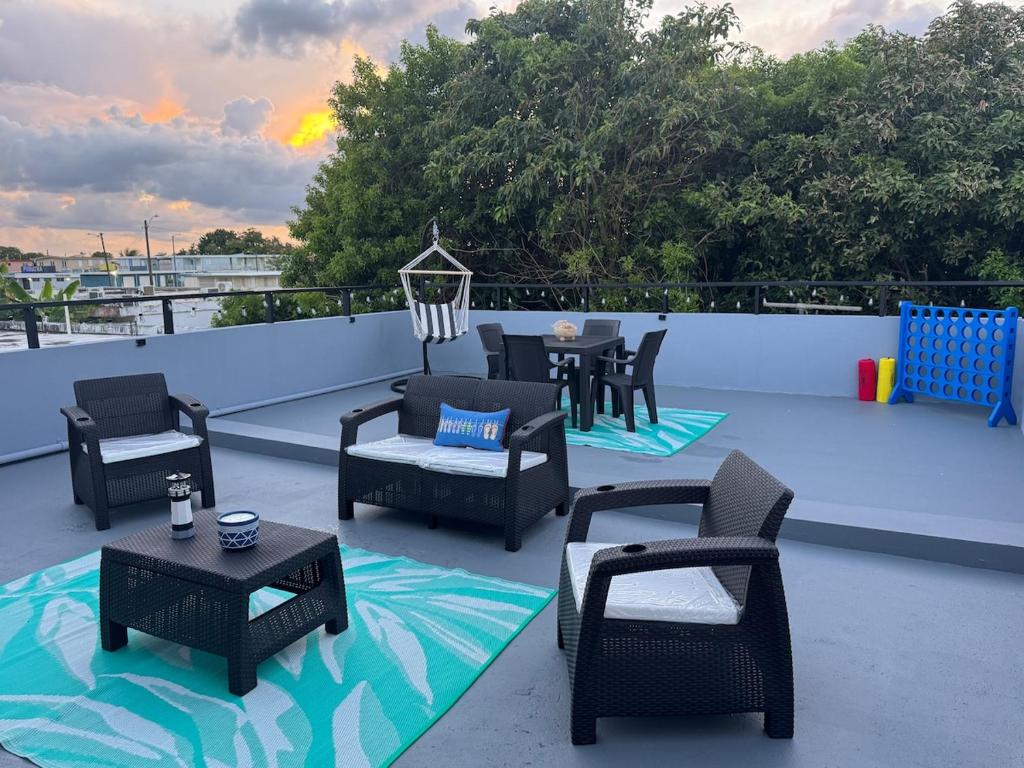 Levi Beach, Toa Baja