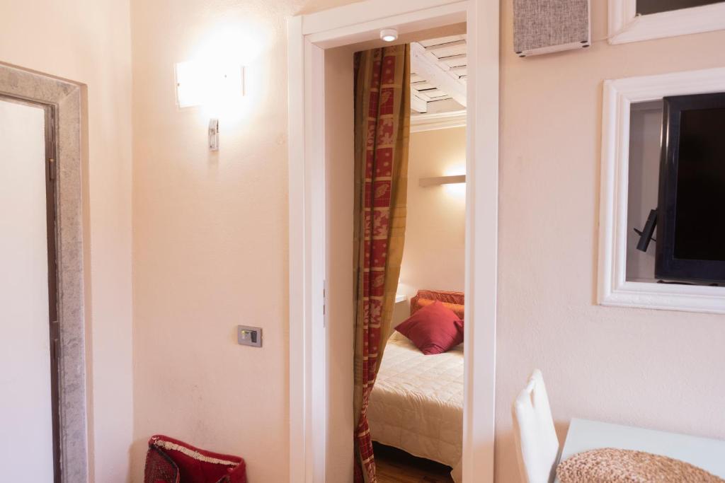 La Dolce Vita Pantheon Suite - 5