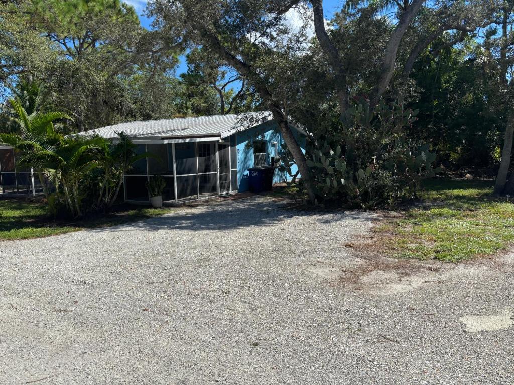 Manatee Spacious Updated On River 1 Mi to Beach Kit W&D, Bonita Springs