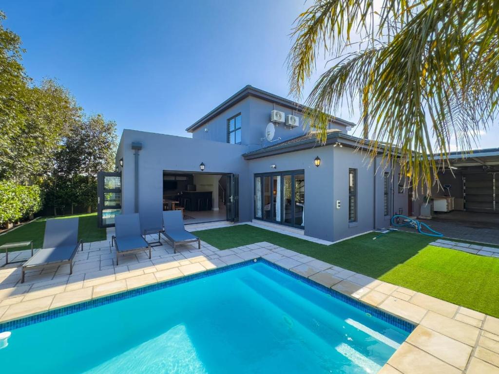 Peppertree Villa, Brackenfell