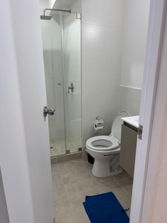 2-Bedroom Apt, Perfect for Family or Work Stays - 2