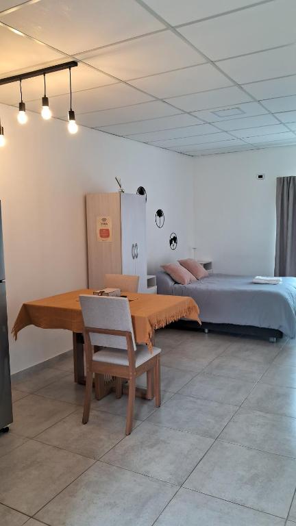 Newenquen Alojamiento - 3