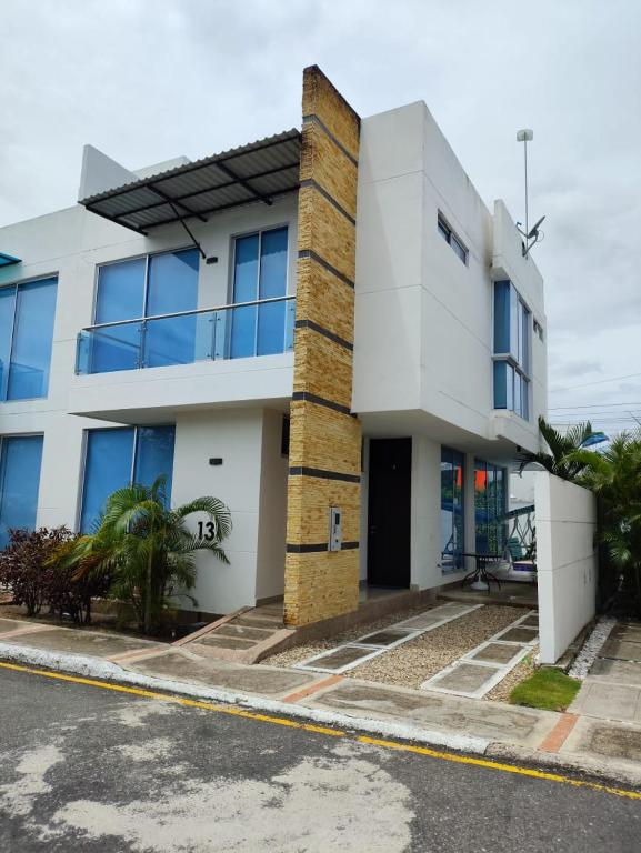 Alojamiento en Casa excelente precio - 1