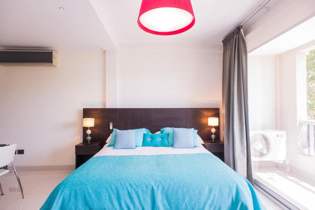 Soho Luxury Suites - 4