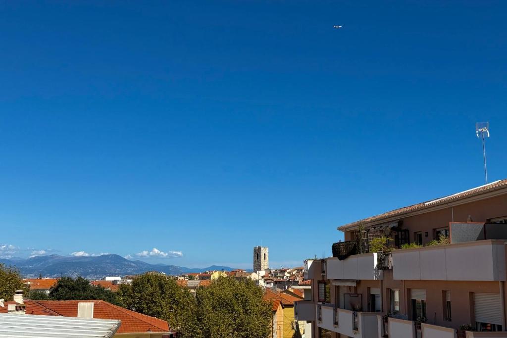 Antibes City Center - Studio for 2 people - 3