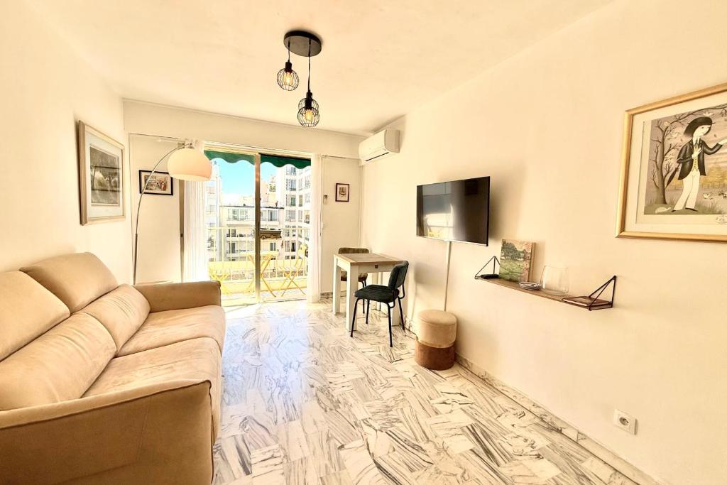 Antibes City Center - Studio for 2 people - 5